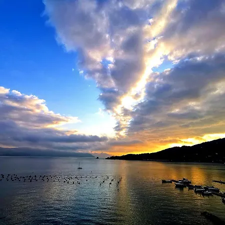 ベッド・アンド・ブレックファスト La Palafitta