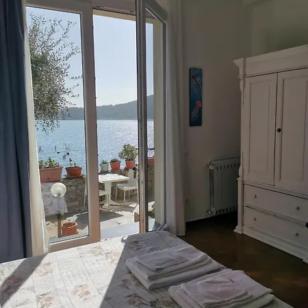 La Palafitta Porto Venere