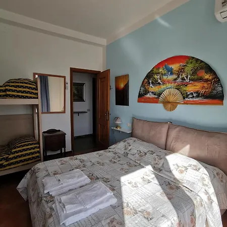 Bed & Breakfast Affittacamere La Palafitta 4*