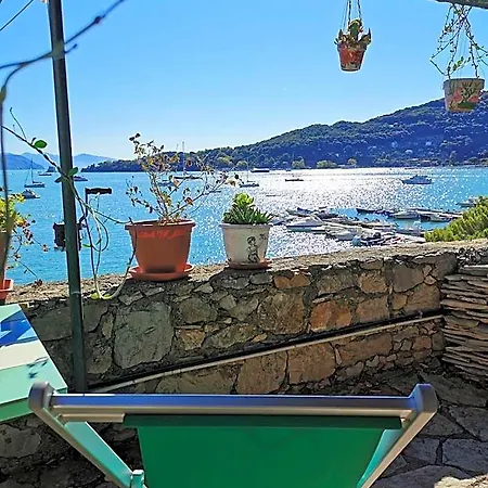 La Palafitta Bed & Breakfast