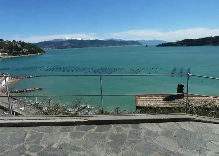 La Palafitta Bed and breakfast Porto Venere